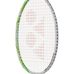 Raketka badminton yonex astrox100zz va