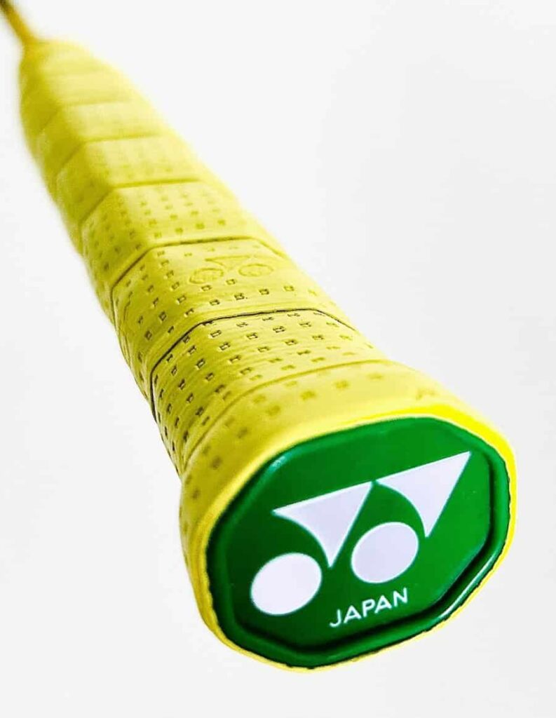 Raketka dlya badmintonu yonex nanoflare 1000 z